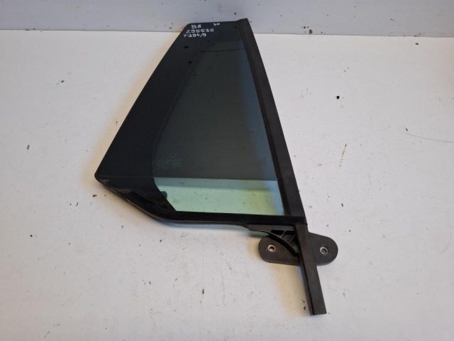 bontott VW PASSAT B8 Jobb hátsó Fixüveg (Ajtóban)