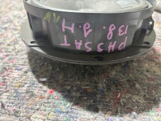 bontott VW PASSAT B8 Jobb hátsó Hangszóró