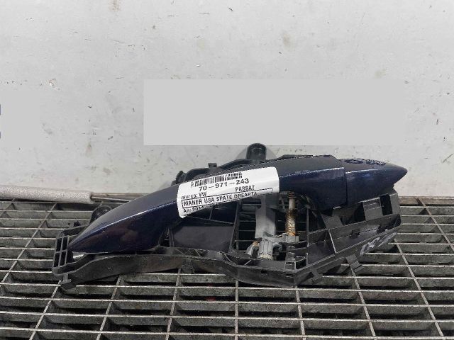 bontott VW PASSAT B8 Jobb hátsó Külső Kilincs