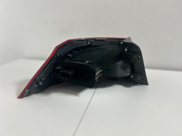 bontott VW PASSAT B8 Jobb Hátsó Lámpa