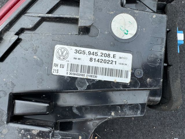 bontott VW PASSAT B8 Jobb Hátsó Lámpa