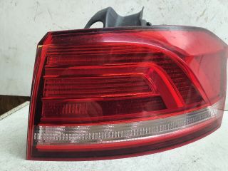 bontott VW PASSAT B8 Jobb Hátsó Lámpa