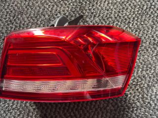bontott VW PASSAT B8 Jobb Hátsó Lámpa