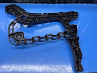 bontott VW PASSAT B8 Jobb hátsó Oldal Lökhárító Tartó (Műanyag)