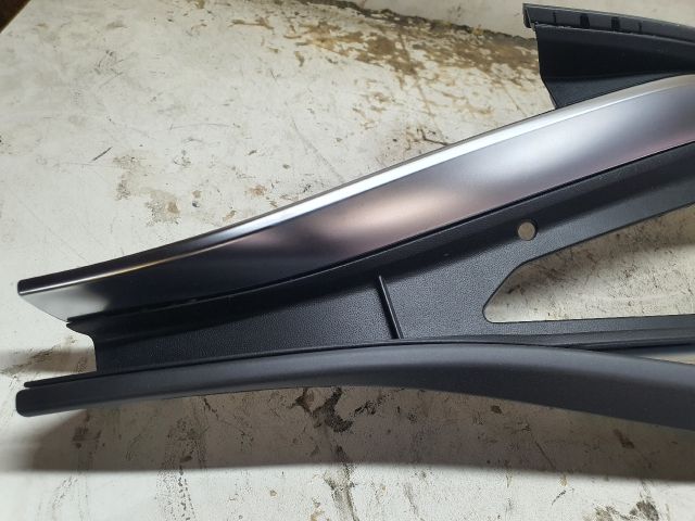 bontott VW PASSAT B8 Jobb Ködfényszóró Lámpakeret