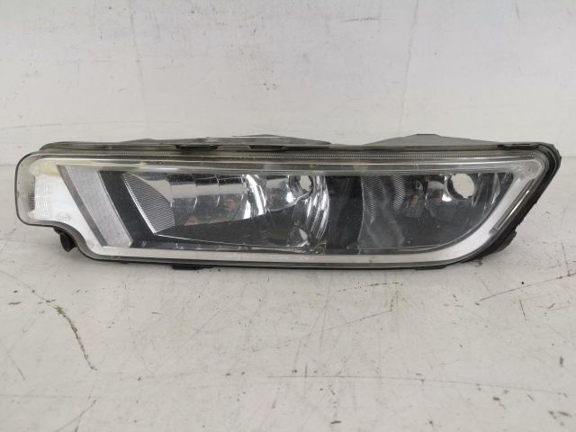 bontott VW PASSAT B8 Jobb Ködfényszóró