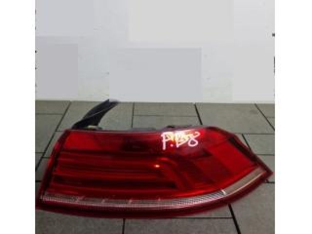 bontott VW PASSAT B8 Jobb Külső Hátsó Lámpa
