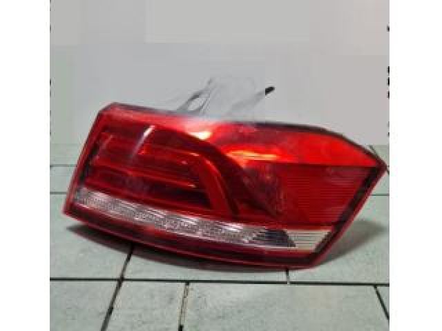 bontott VW PASSAT B8 Jobb Külső Hátsó Lámpa