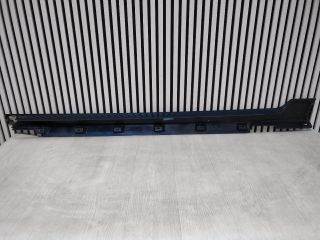 bontott VW PASSAT B8 Jobb Küszöb