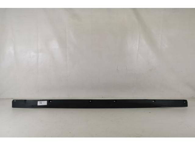 bontott VW PASSAT B8 Jobb Küszöb