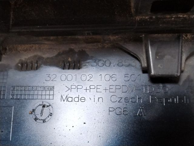 bontott VW PASSAT B8 Jobb Küszöb