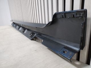 bontott VW PASSAT B8 Jobb Küszöb