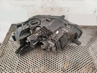 bontott VW PASSAT B8 Jobb Ledes Fényszóró