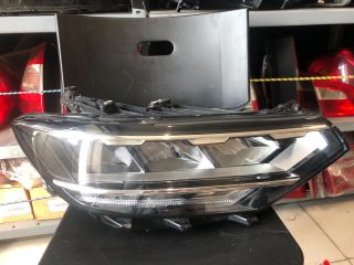 bontott VW PASSAT B8 Jobb Ledes Fényszóró