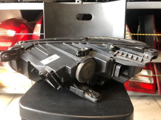 bontott VW PASSAT B8 Jobb Ledes Fényszóró