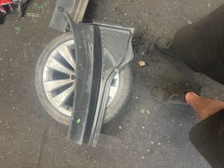 bontott VW PASSAT B8 Jobb Levélrács Záróvég