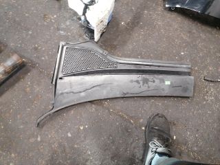 bontott VW PASSAT B8 Jobb Levélrács Záróvég