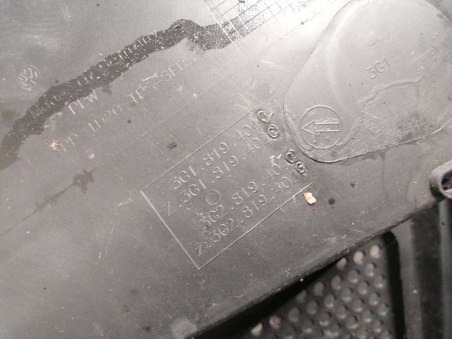 bontott VW PASSAT B8 Jobb Levélrács Záróvég