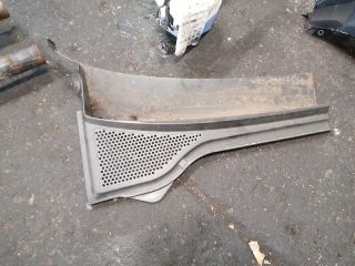 bontott VW PASSAT B8 Jobb Levélrács Záróvég