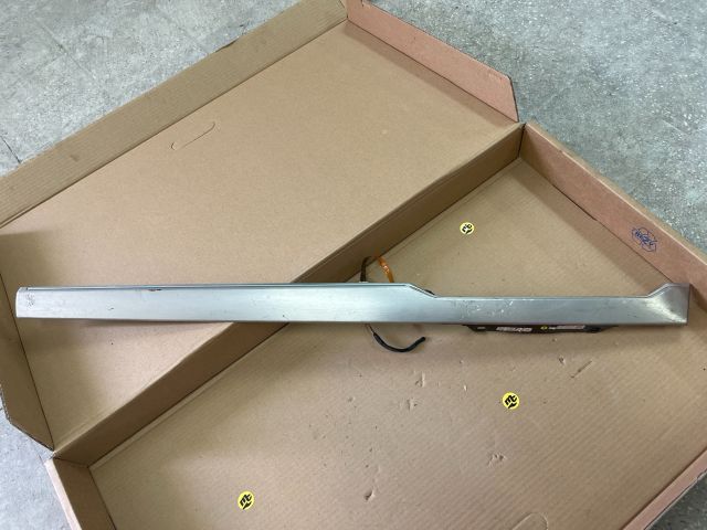 bontott VW PASSAT B8 Jobb Műszerfal Díszléc