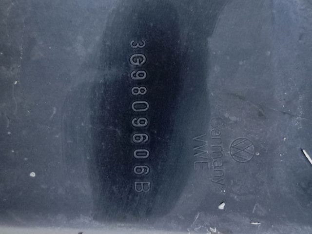 bontott VW PASSAT B8 Jobb Oldalkeret