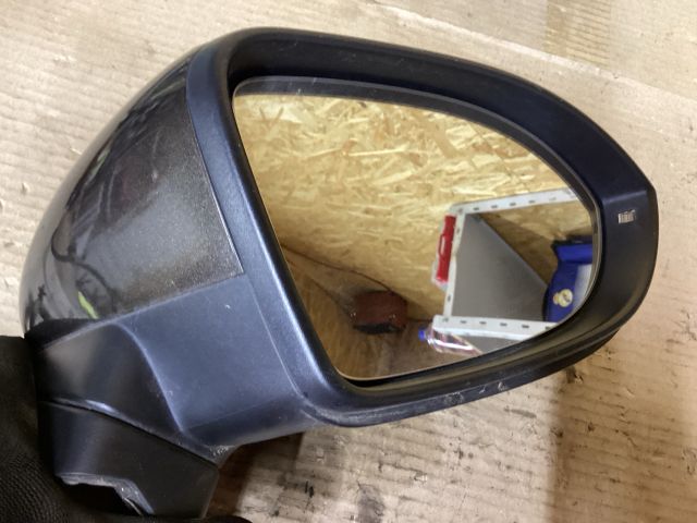 bontott VW PASSAT B8 Jobb Visszapillantó Tükör (Elektromos)
