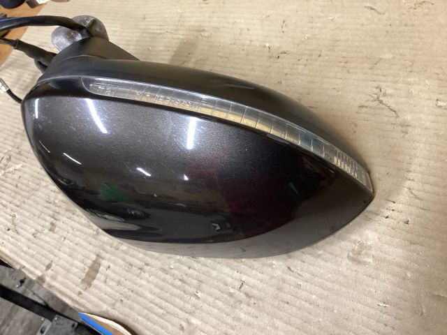 bontott VW PASSAT B8 Jobb Visszapillantó Tükör (Elektromos)