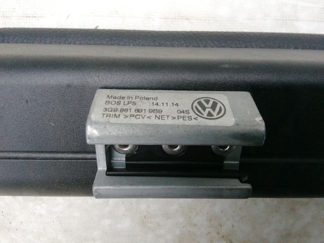 bontott VW PASSAT B8 Kalaptartó