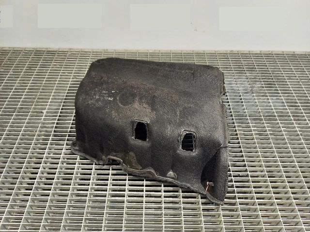 bontott VW PASSAT B8 Kartervédő