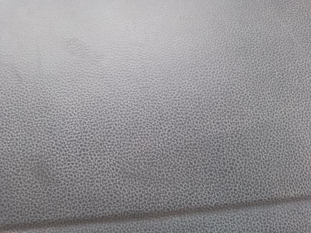 bontott VW PASSAT B8 Kesztyűtartó