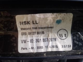 bontott VW PASSAT B8 Kesztyűtartó