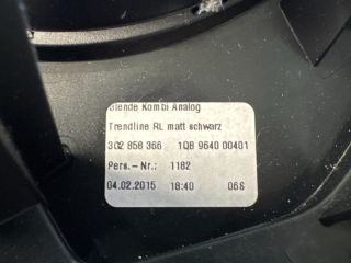 bontott VW PASSAT B8 Kilométeróra Keret