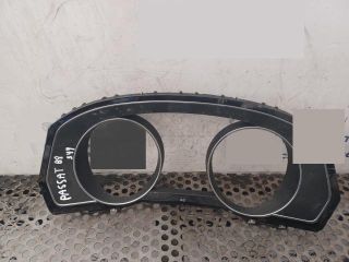 bontott VW PASSAT B8 Kilométeróra Keret