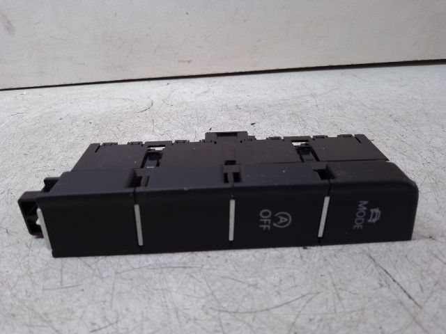 bontott VW PASSAT B8 Kipörgésgátló Kapcsoló