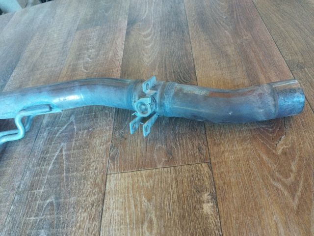 bontott VW PASSAT B8 Kipufogó Rezgéscsillapító