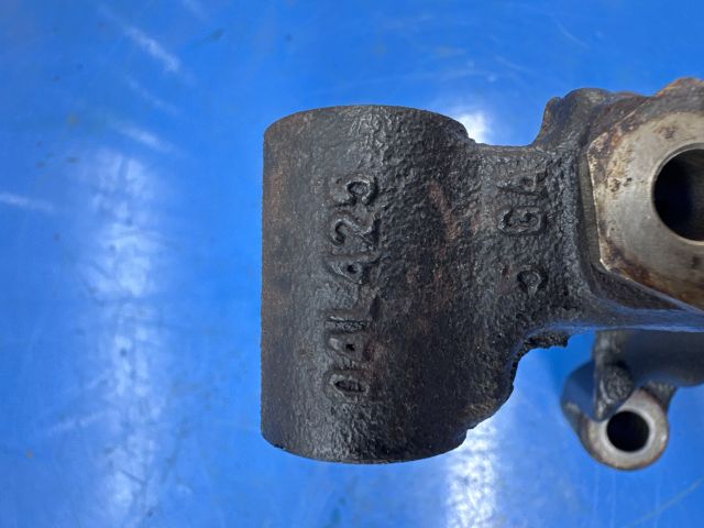 bontott VW PASSAT B8 Kipufogó Tartó