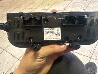 bontott VW PASSAT B8 Klíma Kapcsoló