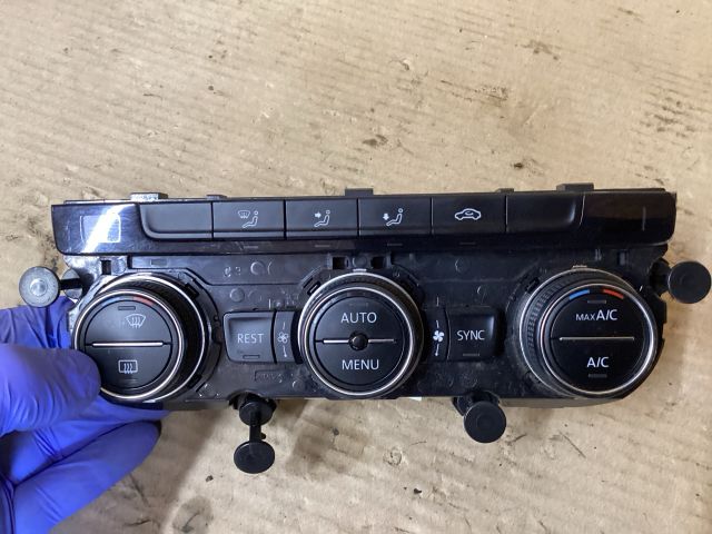 bontott VW PASSAT B8 Klíma Kapcsoló