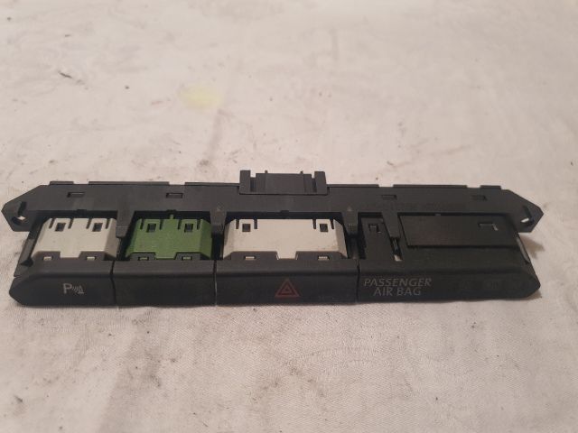 bontott VW PASSAT B8 Kombinált Kapcsoló