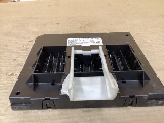 bontott VW PASSAT B8 Komfort Elektronika