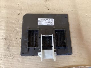 bontott VW PASSAT B8 Komfort Elektronika