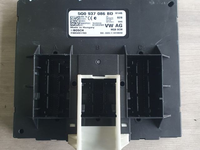 bontott VW PASSAT B8 Komfort Elektronika
