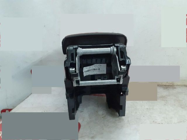 bontott VW PASSAT B8 Könyöklő