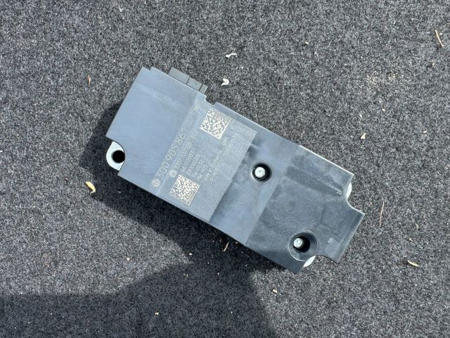 bontott VW PASSAT B8 Kormányzár (Elektromos)