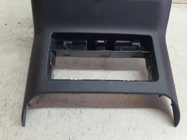 bontott VW PASSAT B8 Középső Szellőző Keret