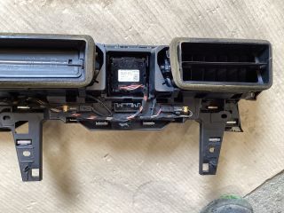 bontott VW PASSAT B8 Középső Szellőző