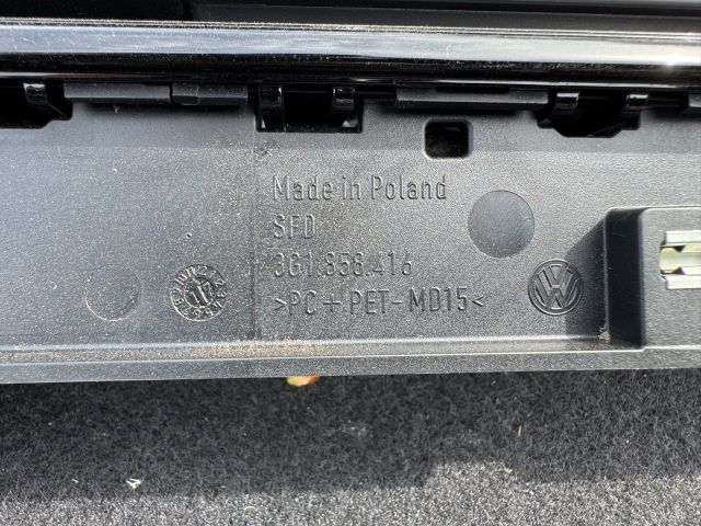 bontott VW PASSAT B8 Középső Szellőző