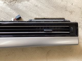 bontott VW PASSAT B8 Középső Szellőző