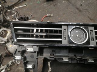 bontott VW PASSAT B8 Középső Szellőző