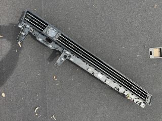 bontott VW PASSAT B8 Középső Szellőző
